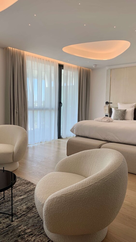 Golden Tulip Lyon Ouest Techlid - Hotel & Spa 23/76