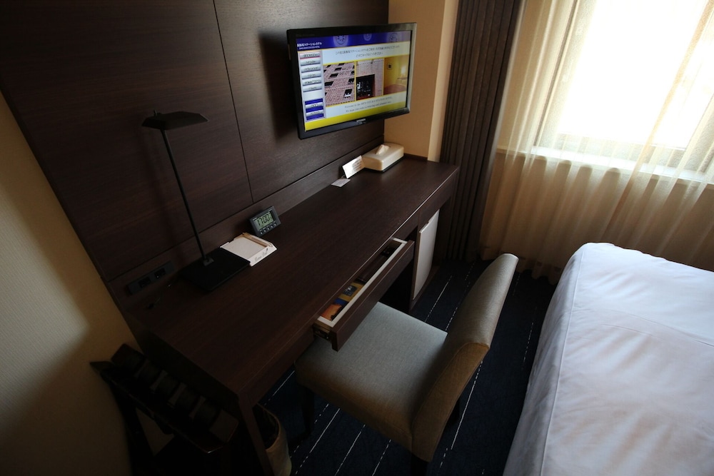 Shin Iizuka Station Hotel 24/44