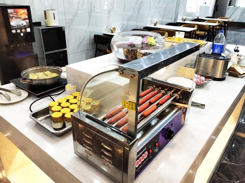 GreenTree Eastern Huai 'an University Town Hotel 24/41
