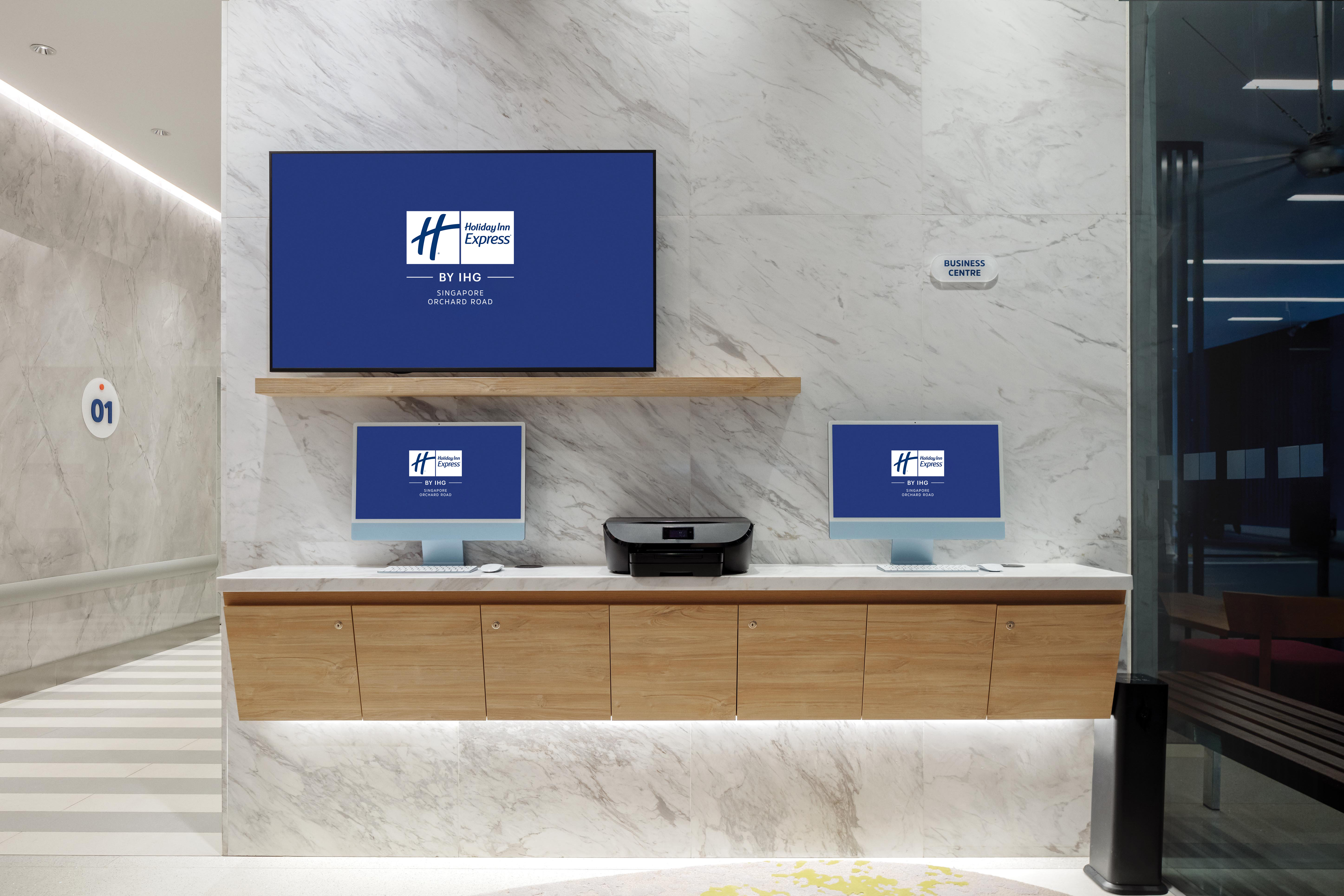 Holiday Inn Express Singapore Orchard Road 8/34