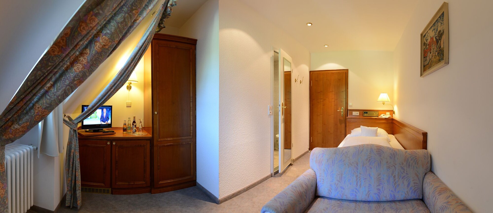 ROOM, SINGLE, SINGLE BED