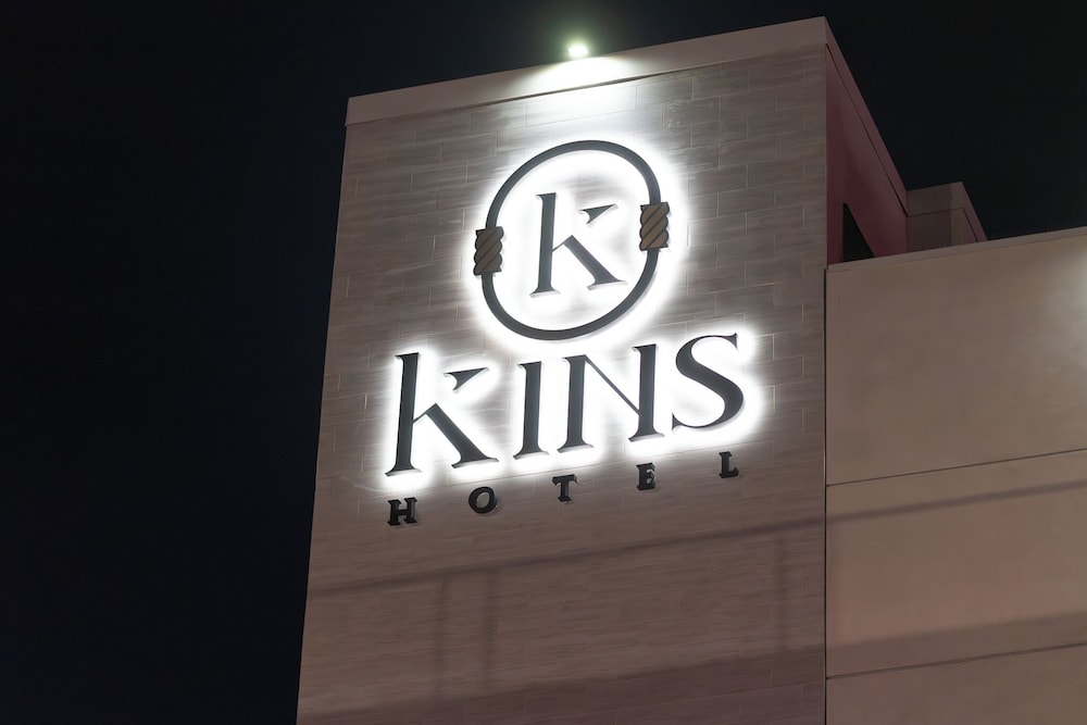 Kins Hotel 22/50