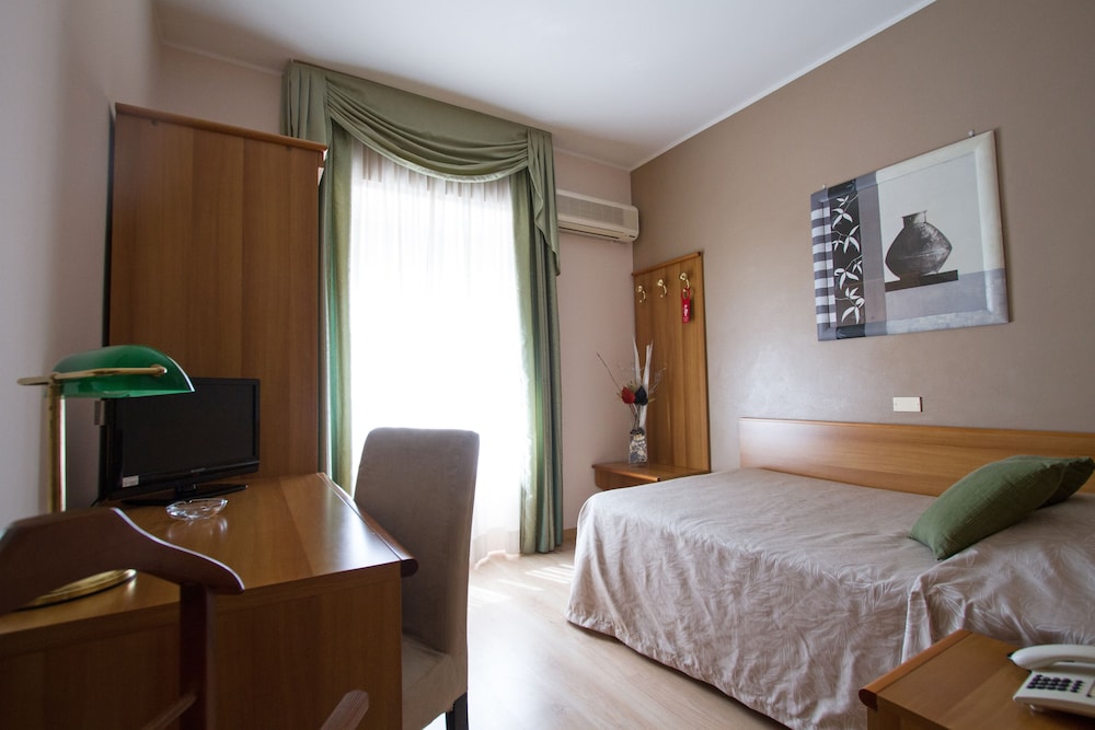 Hotel Adriano 10/33