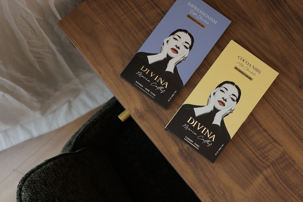 La Divina 21/50
