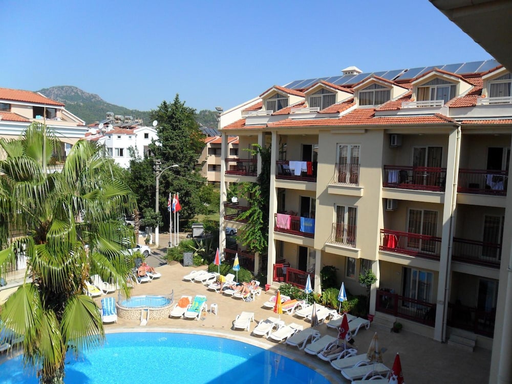Club Amaris Apartments 1/36