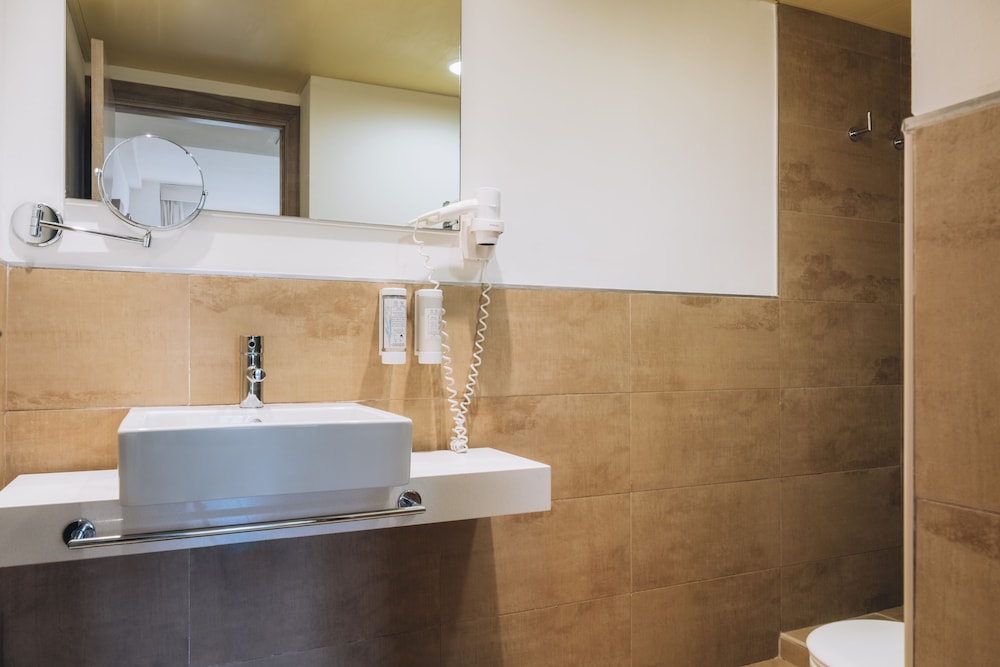 Iberostar Waves Pinos Park 49/50