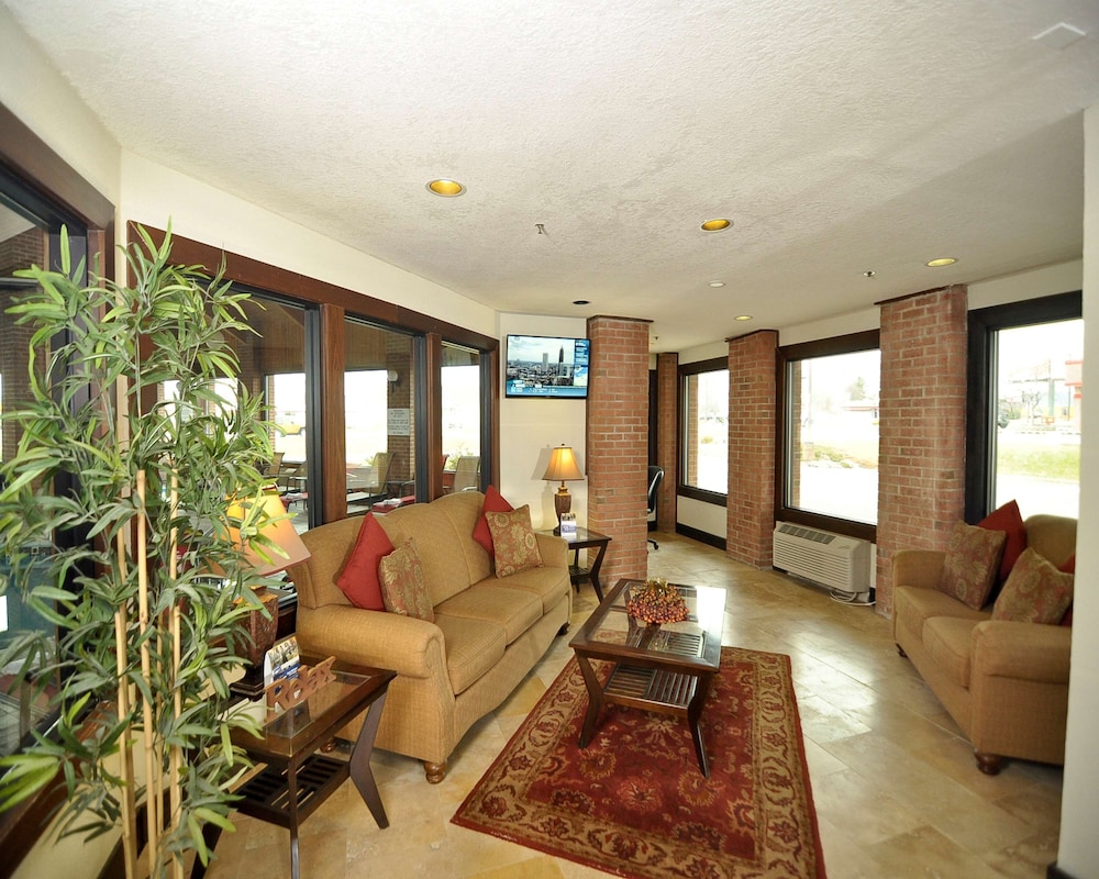 Best Western Norwalk 24/31
