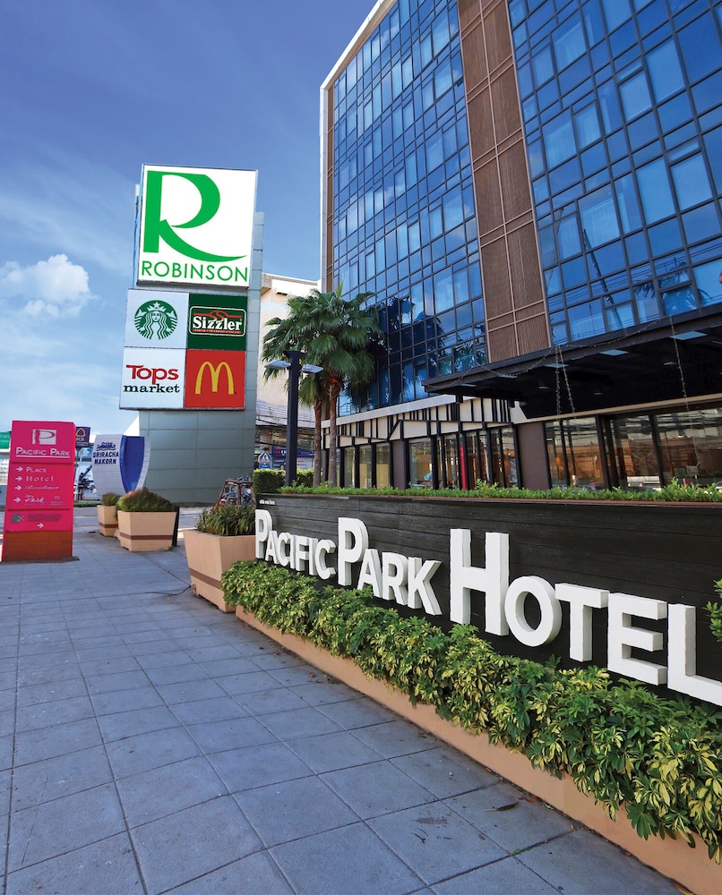 Pacific Park Hotel And Residence 57/64