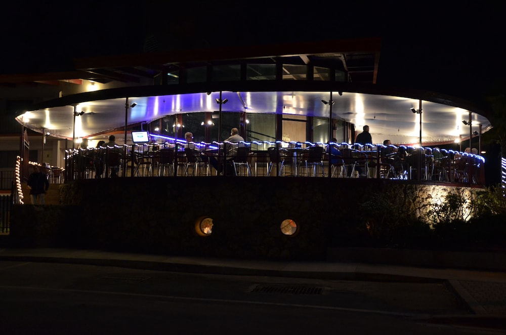 Sea Club Resort 25/45