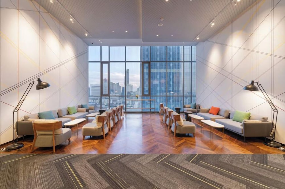 Triple Y Hotel 35/50