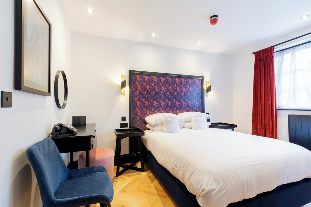 Wainstones Hotel 14/48