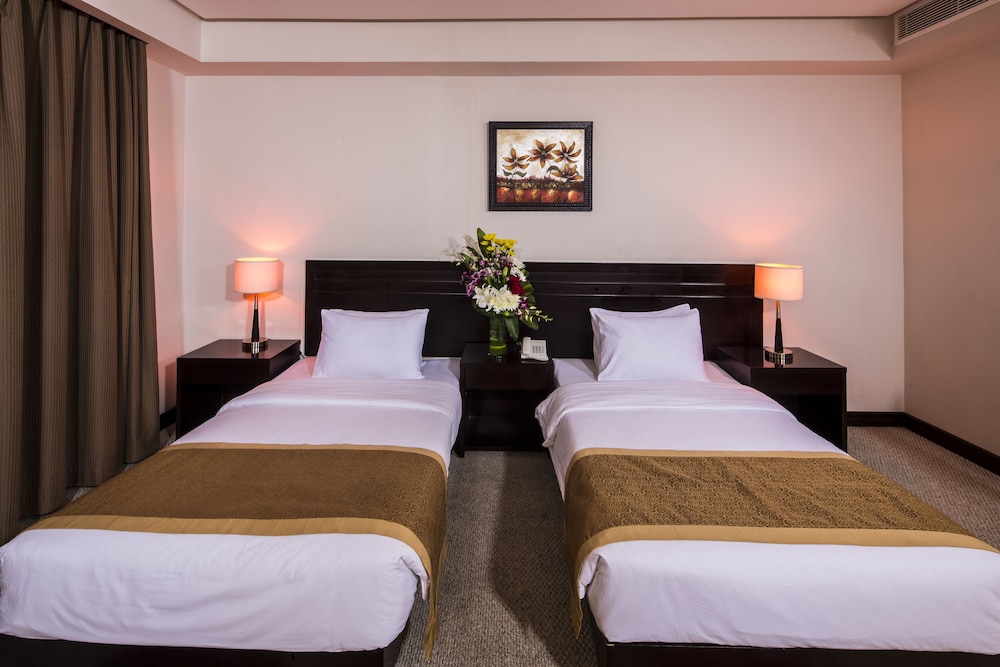 Monroe Hotel Bahrain 24/66