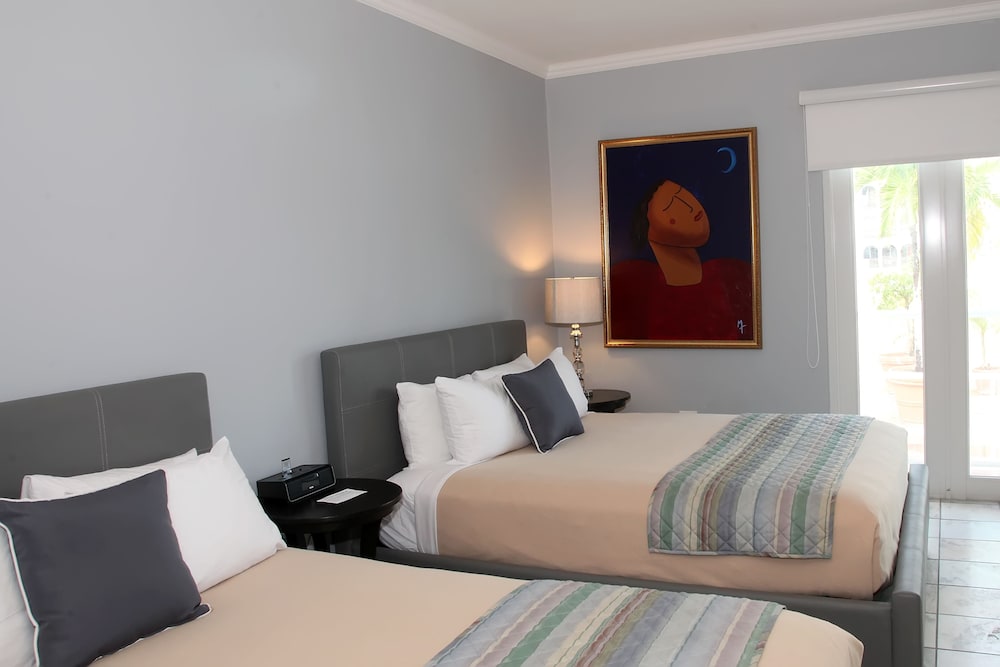 Coral Princess Hotel 13/74