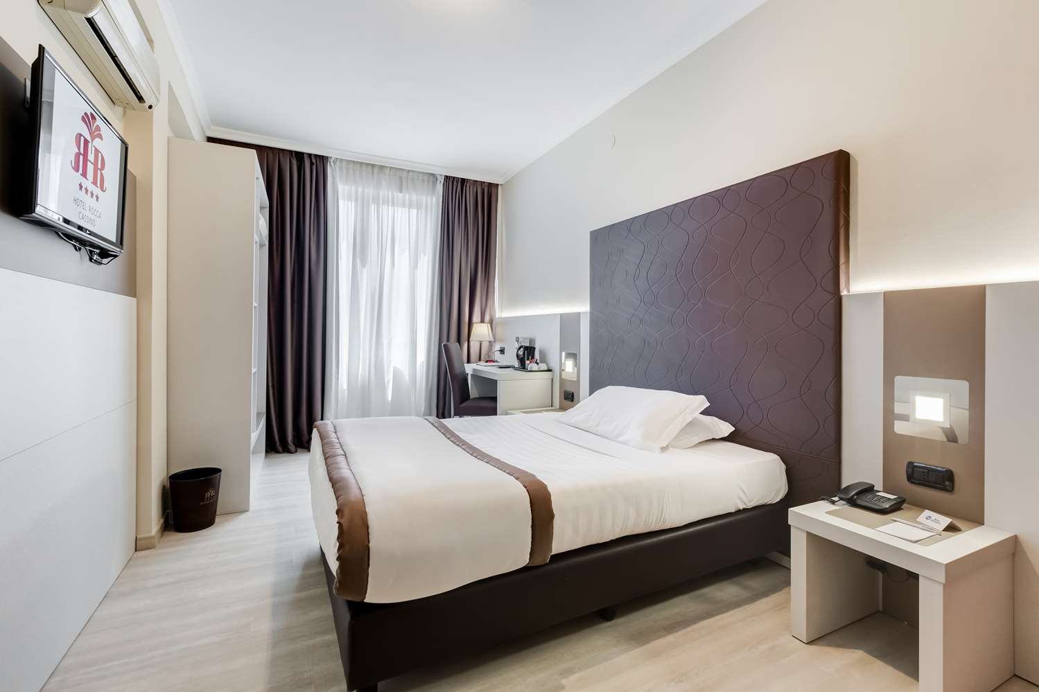 rooms