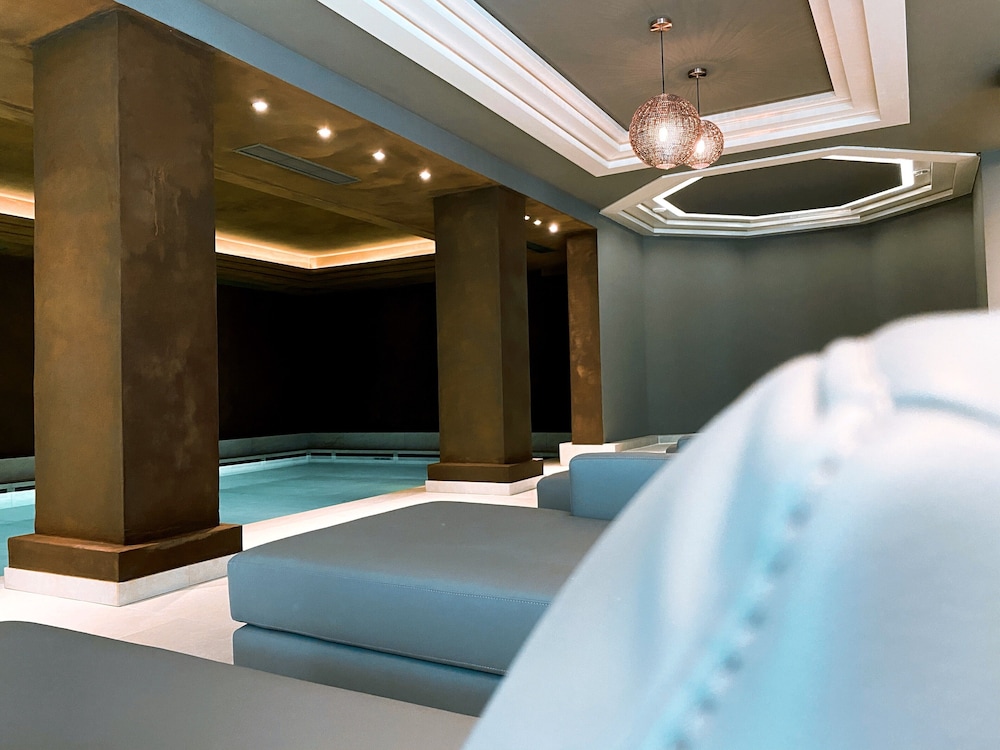 PARKHOTEL RESIDENCE 24/69