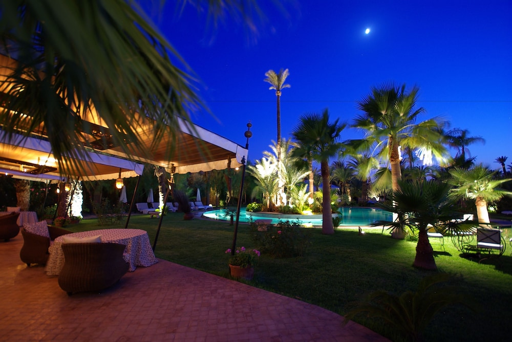 Lodge K Hôtel &amp; Spa 66/77