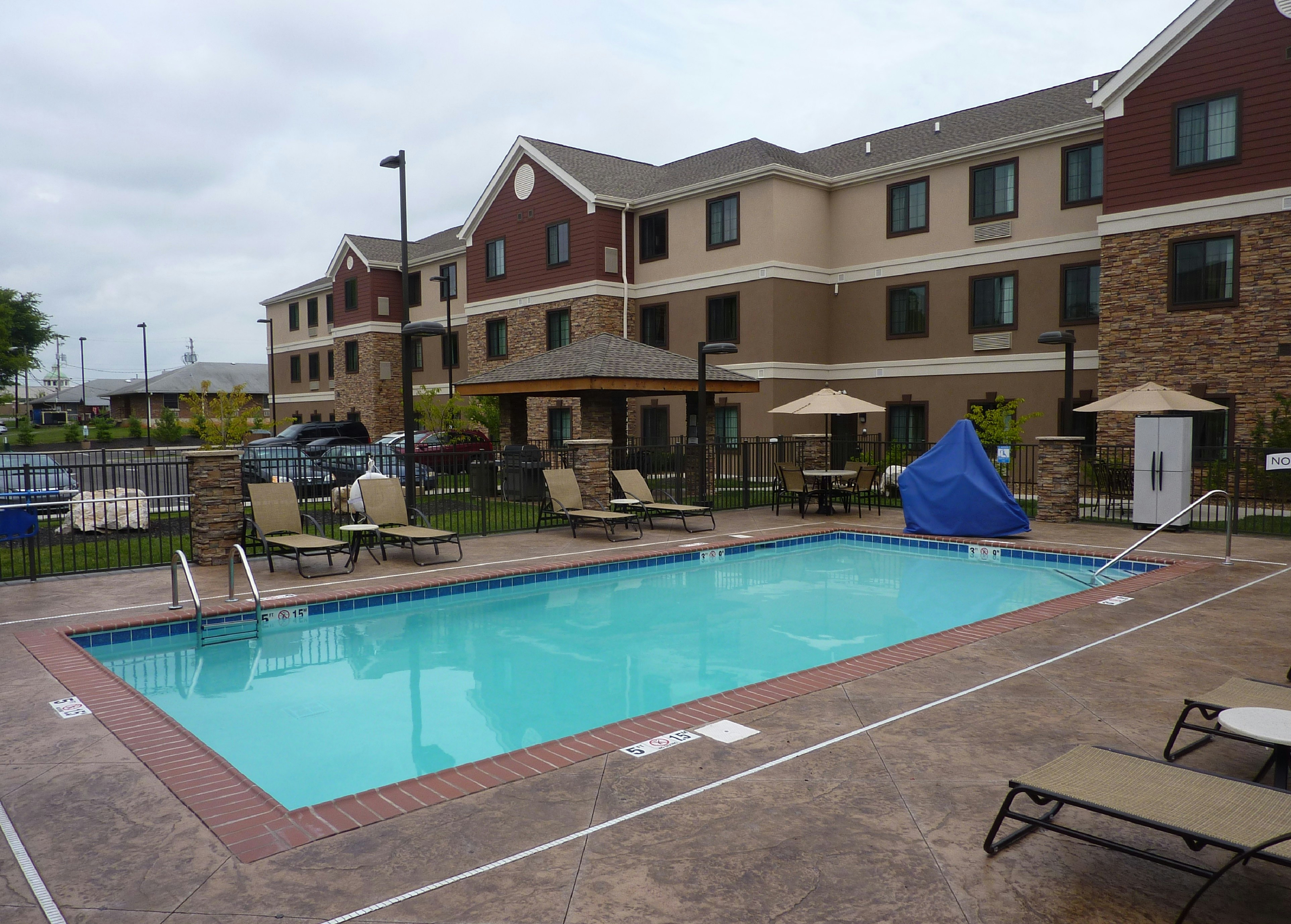 STAYBRIDGE SUITES BOWLING GREEN 5/68