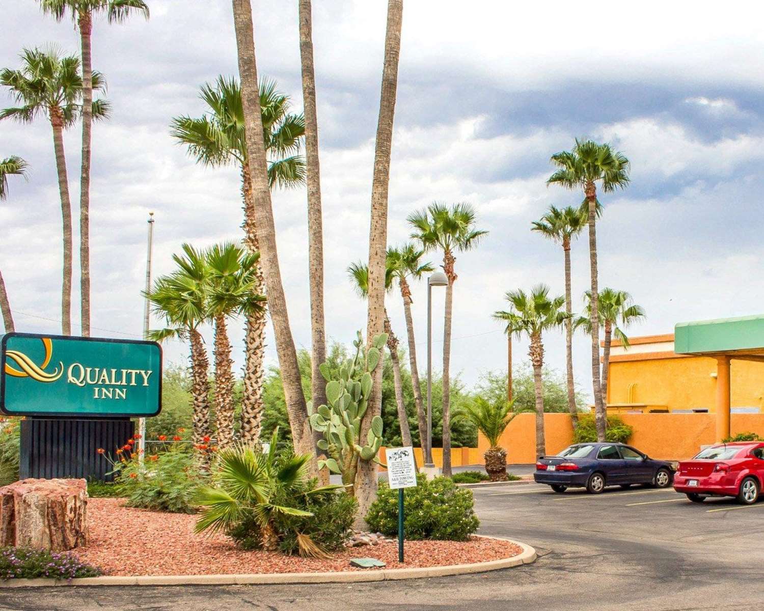 Motel6 Tucson, AZ – Airport / Kino Sports Complex 36/39