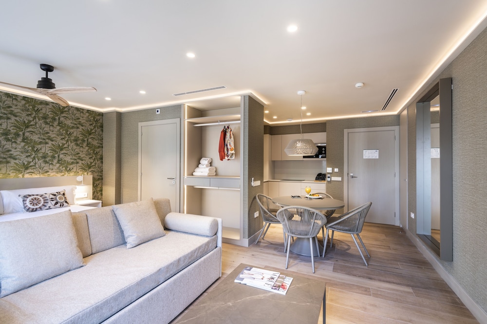 Intelier Core Suites Valencia 28/45