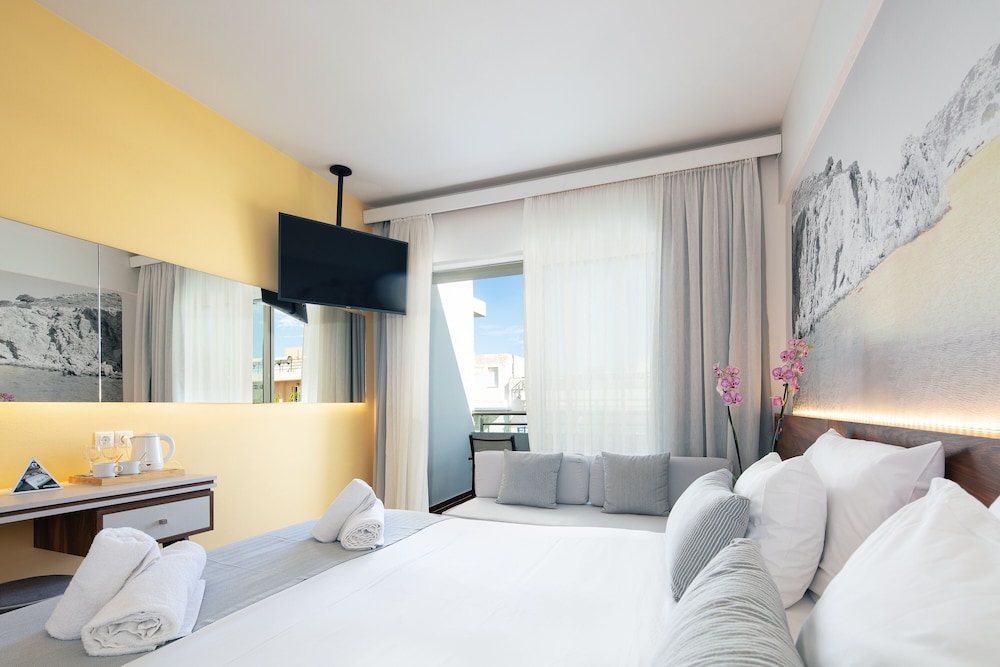 Atrium Ambiance Hotel 9/46
