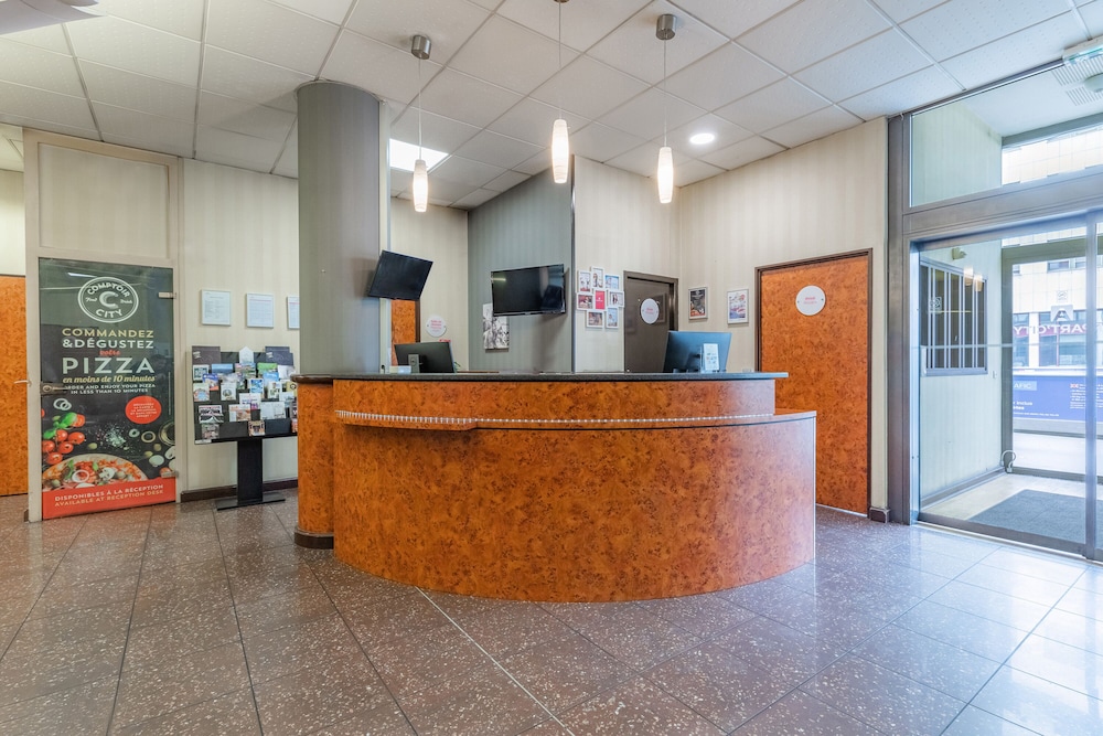 lobby