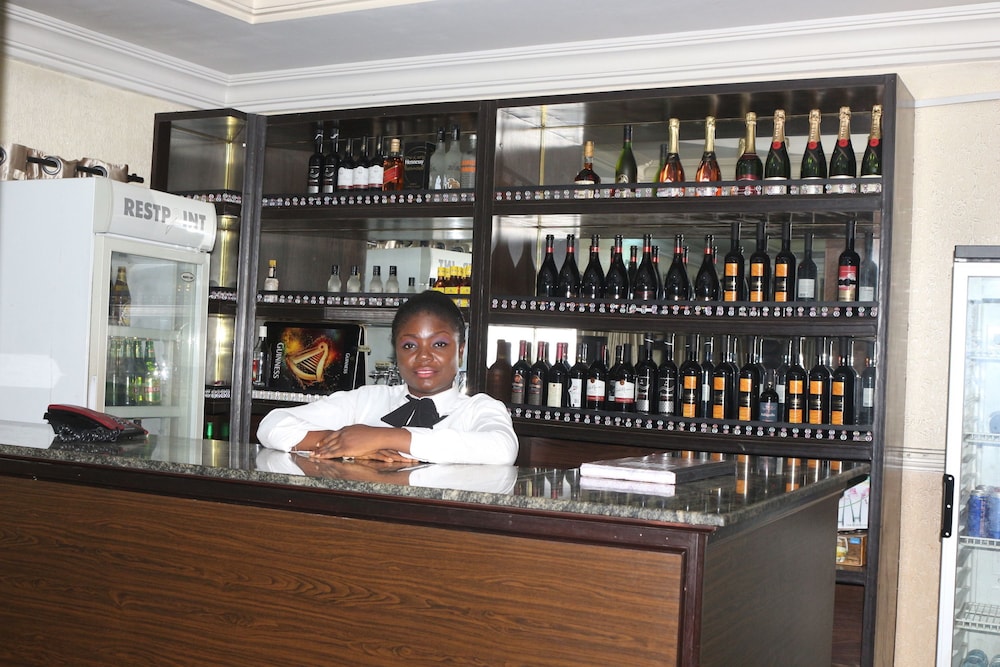 Entry Point Hotel 21/49