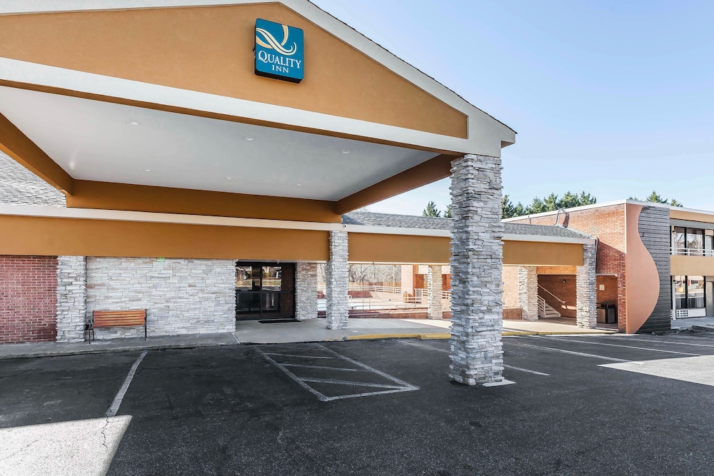 Quality Inn South Boston - Danville East 6/42