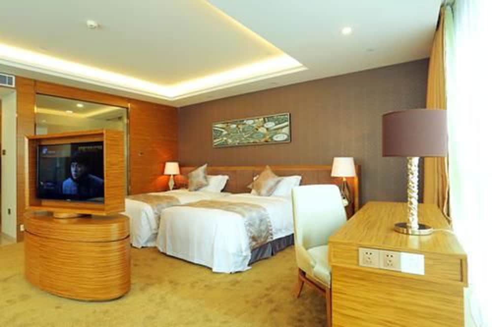 Gems Cube International Hotel Shenzhen 7/31