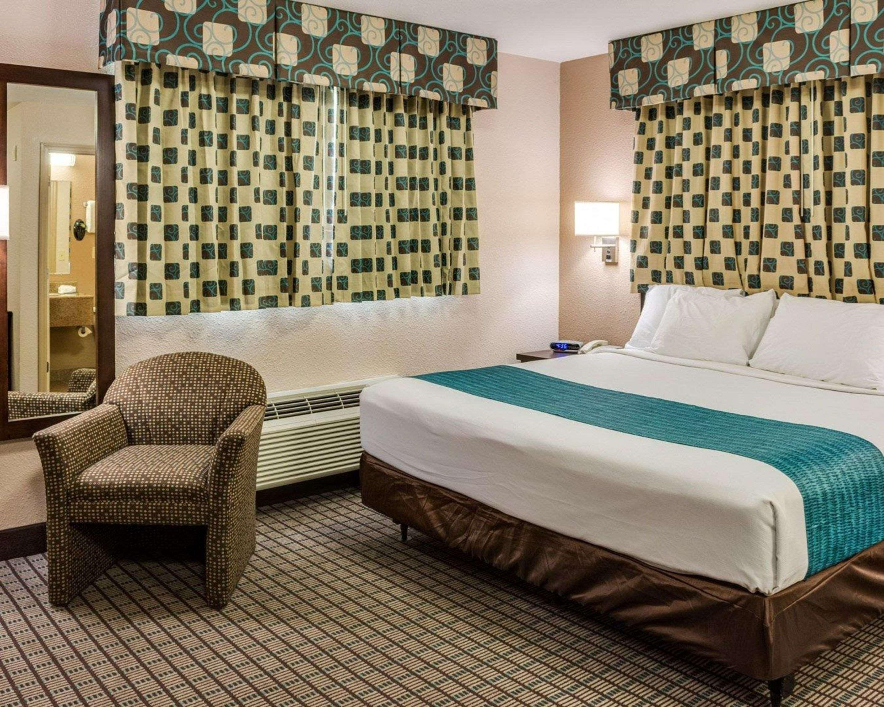 Room, Double Bed