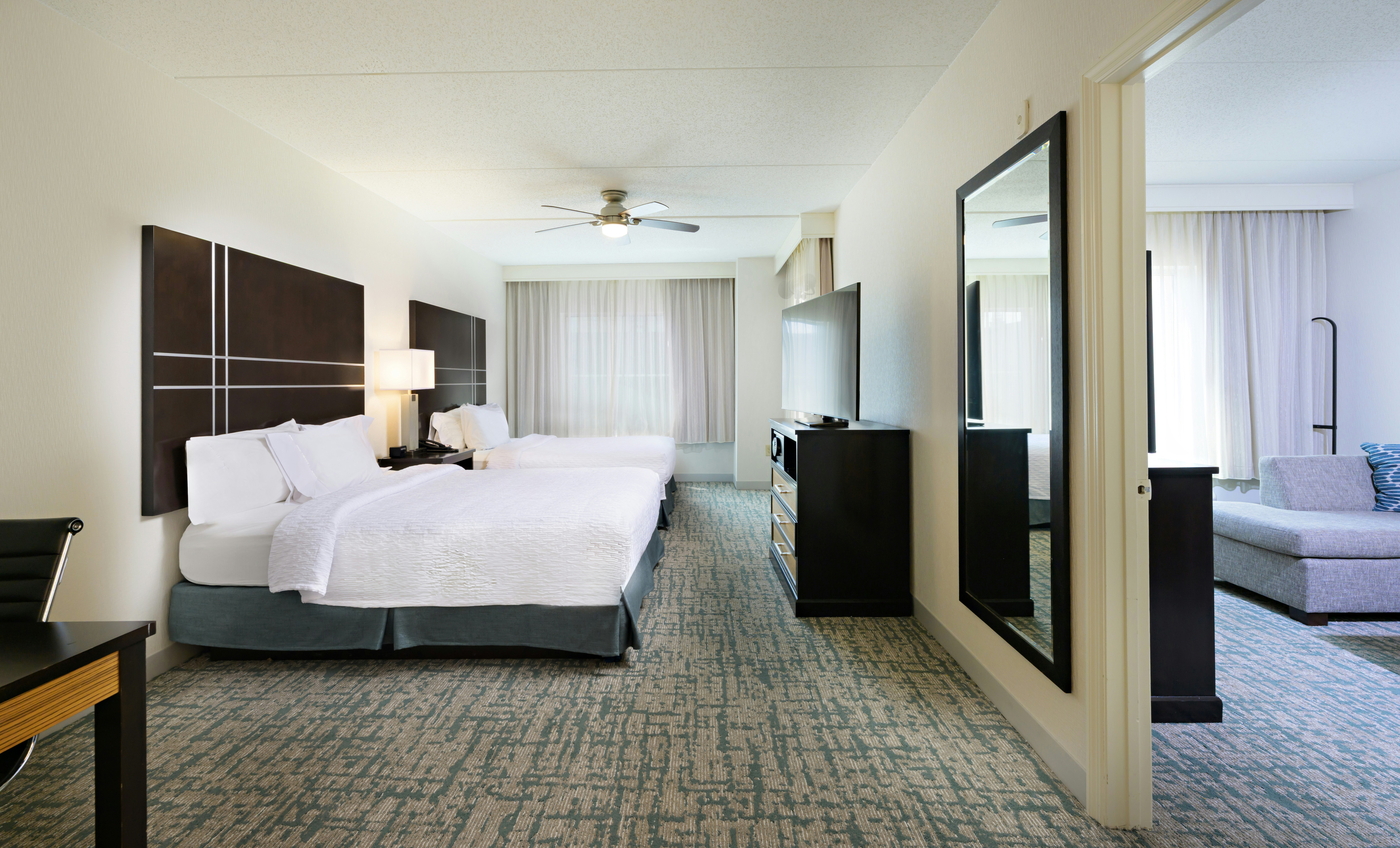 1 BEDROOM, SUITE, 2 QUEEN BEDS