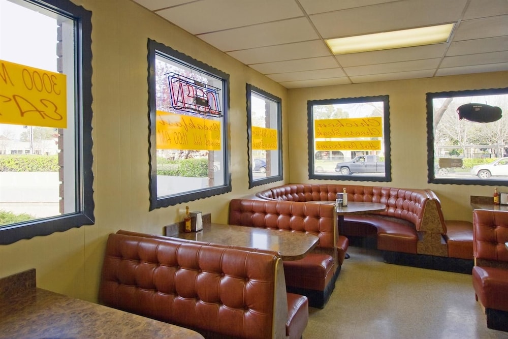 Americas Best Value Inn Oxnard Port Hueneme 12/15