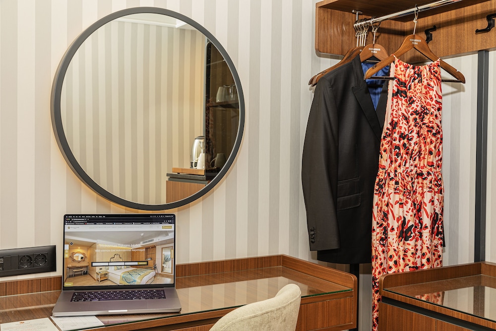 Mukarnas Pera Hotel 9/72