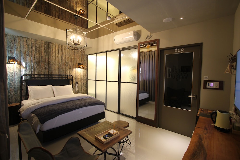 February Hotel Sungseo 21/67