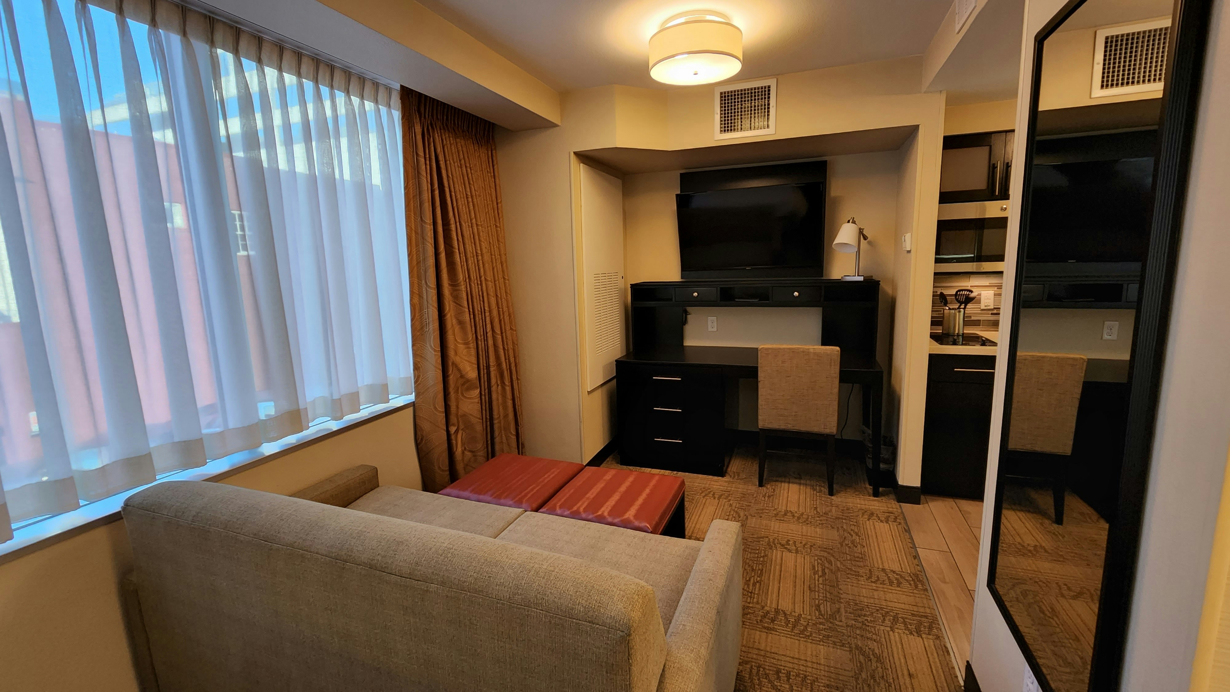 Staybridge Suites Denver Downtown 60/79