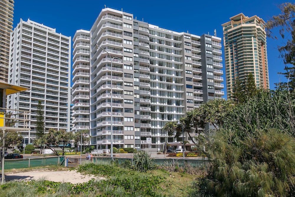 Breakfree Beachpoint Surfers Paradise 12/54