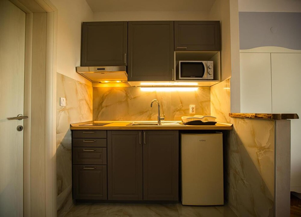 Apartment Ambienti 7/50