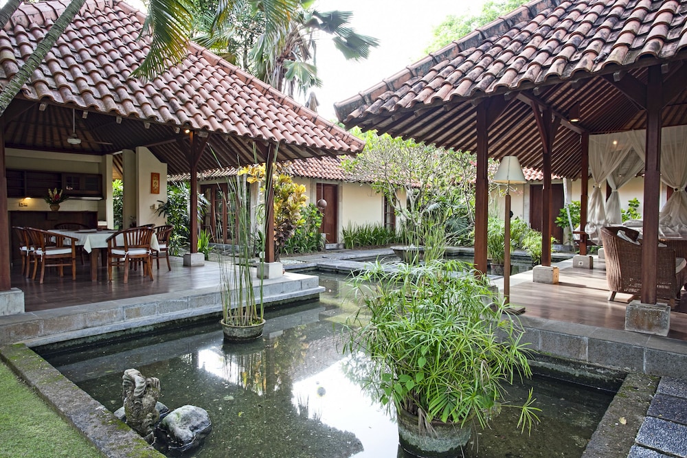 Natah Bale Villas 51/53