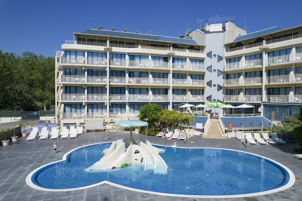 Aquamarine Hotel 11/68