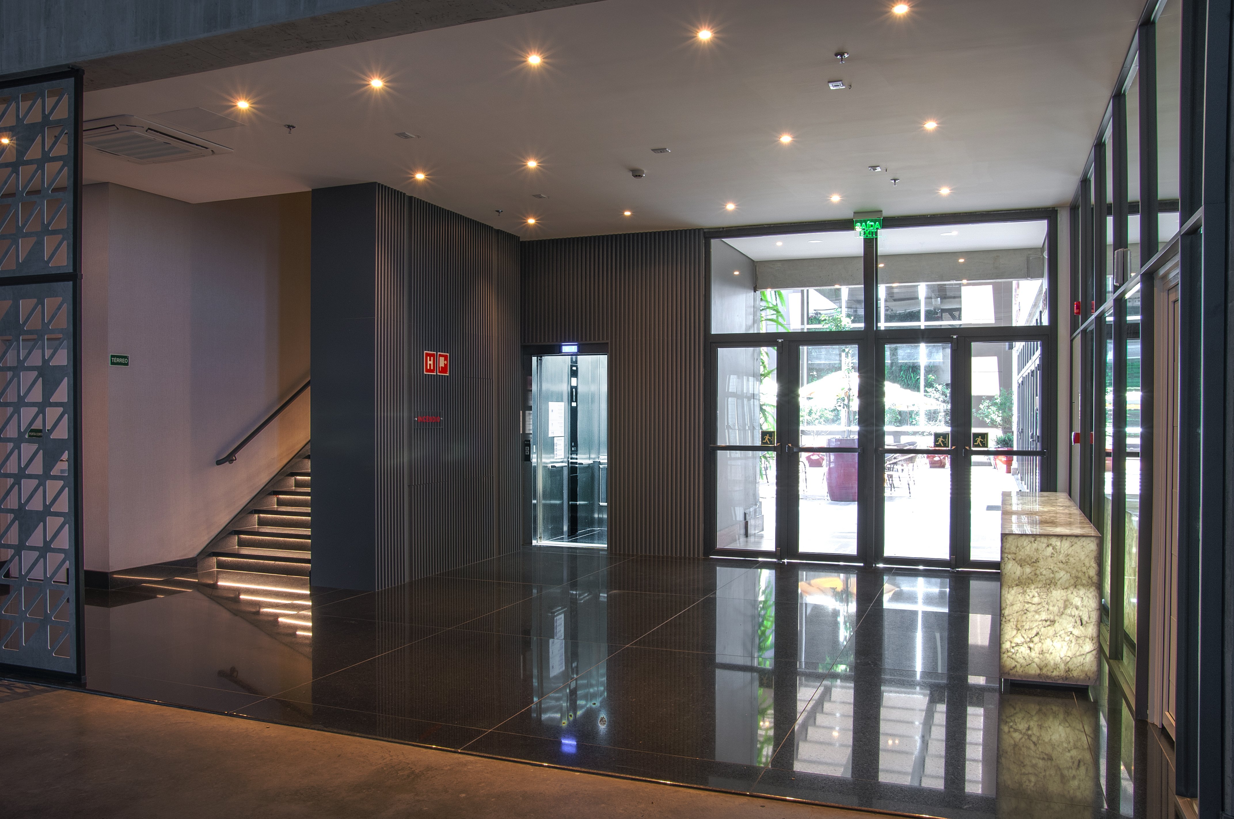 Holiday Inn Express Farroupilha 11/63