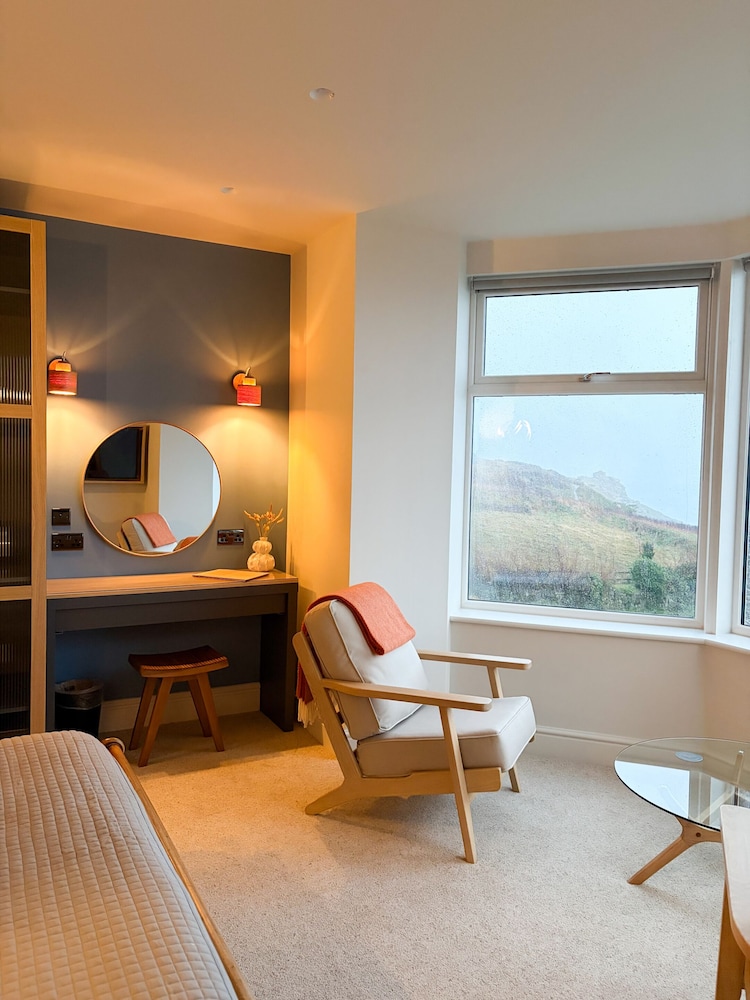 Housel Bay Hotel 33/62