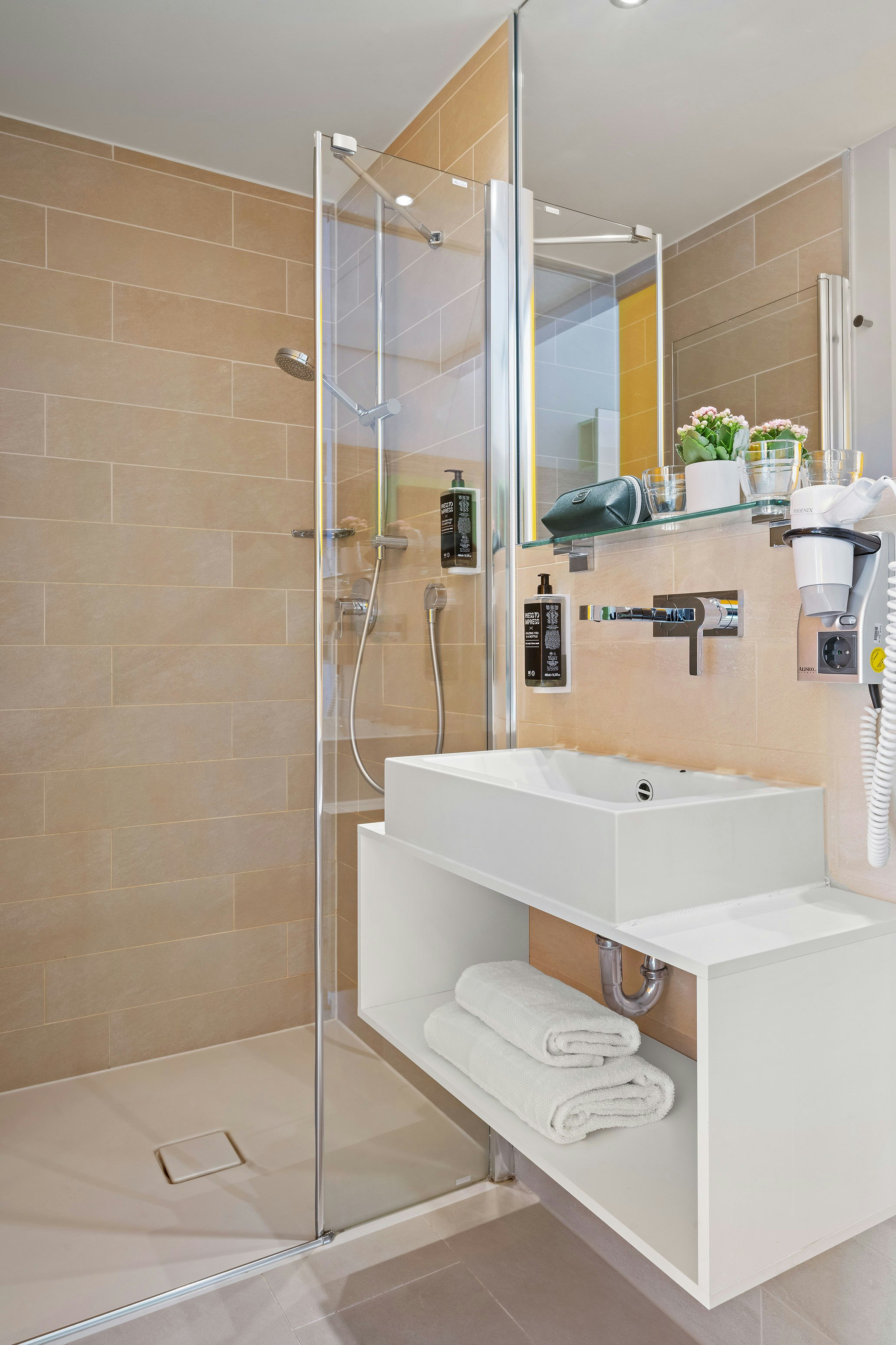 Hey Lou Hotel Hildesheim 24/24
