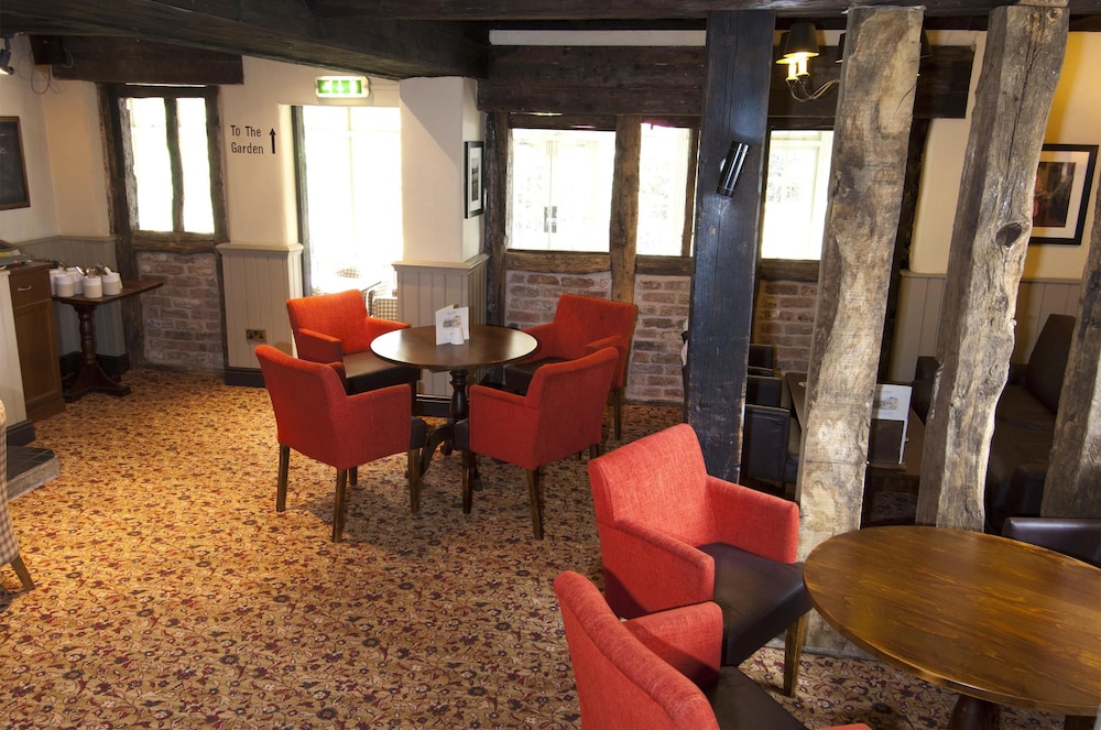 Premier Inn Manchester (Handforth) 32/41