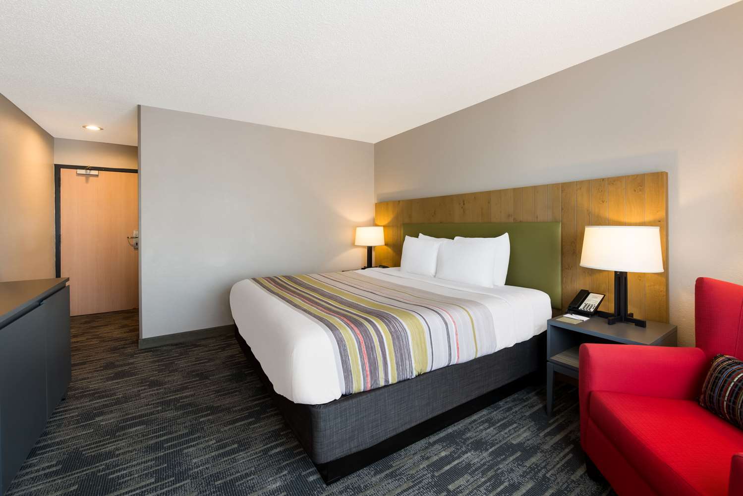 Country Inn & Suites By Radisson Wichita East Ks 6/17