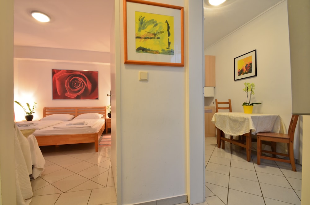 Ajo Apartments Danube 11/50