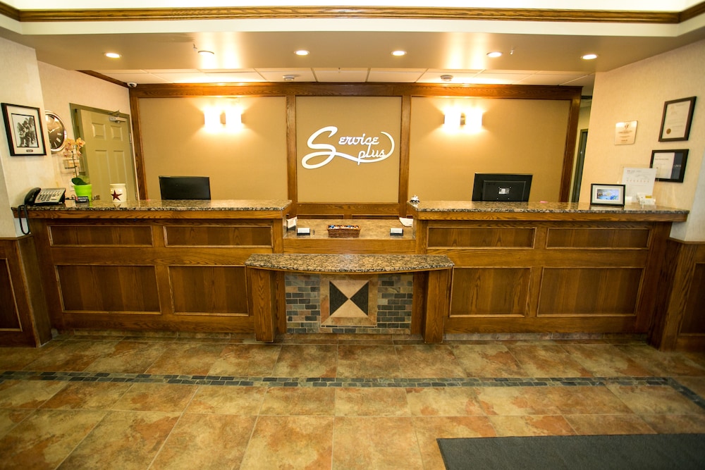 Service Plus Inns Suites Drayton Valley 3/37