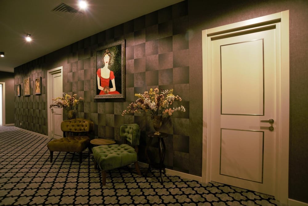 Gallery Art Hotel 27/41