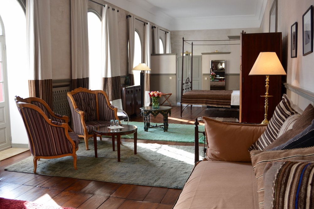 Hotel L'Iglesia 28/50