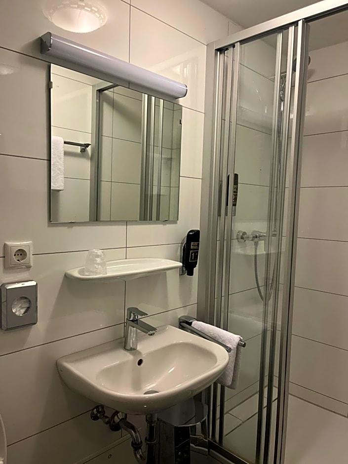 Hotel Vier Jahreszeiten 30/36