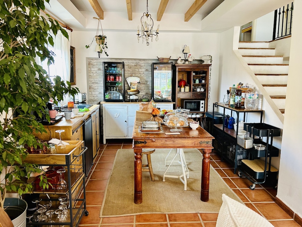 At Home In Malaga Bed And Breakfast 35/55