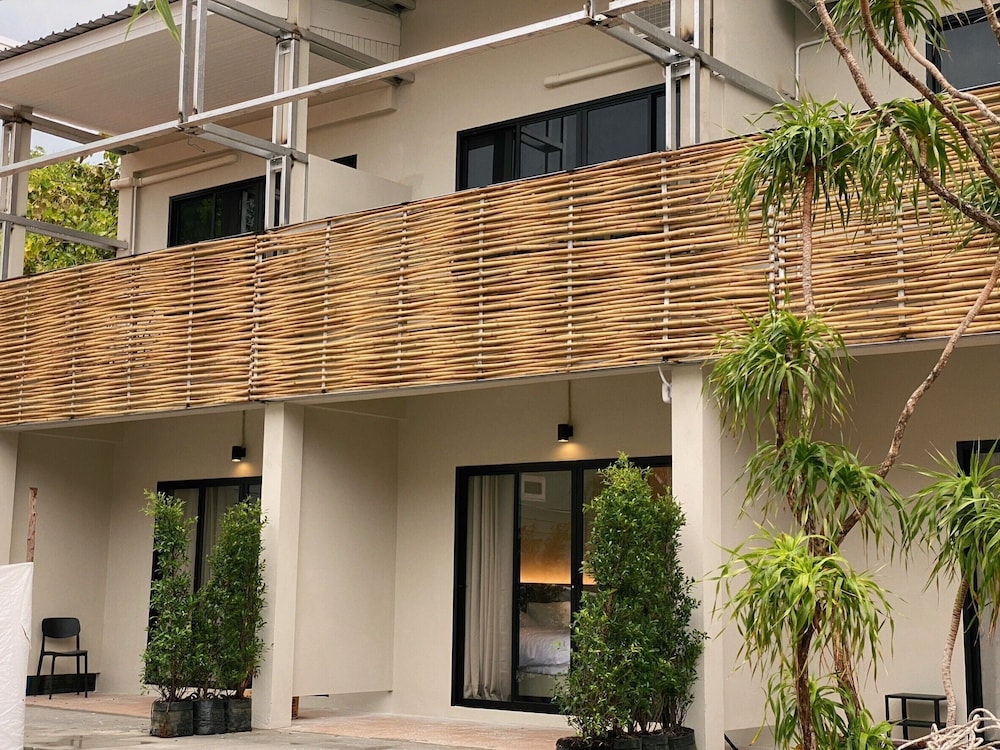 Suncloud Hotel Koh Samet 3/50